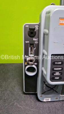 Medtronic Physio-Control Lifepak 15 12-Lead Monitor / Defibrillator *Mfd - 2010* Ref - 99577-000025, P/N - V15-2-000030 Including Pacer, Auxiliary Power, CO2, SPO2, NIBP, ECG and Printer Options (No Power Damaged / Missing Casing, Spares and Repairs) *SN - 3