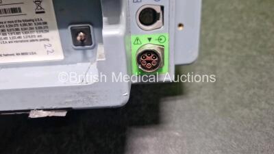 Medtronic Physio-Control Lifepak 15 12-Lead Monitor / Defibrillator *Mfd - 2010* Ref - 99577-000025, P/N - V15-2-000030 Including Pacer, Auxiliary Power, CO2, SPO2, NIBP, ECG and Printer Options (No Power Damaged / Missing Casing, Spares and Repairs) *SN - 6