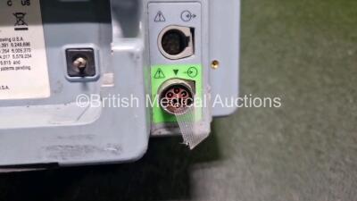 Medtronic Physio-Control Lifepak 15 12-Lead Monitor / Defibrillator *Mfd - 2010* Ref - 99577-000025, P/N - V15-2-000030 Including Pacer, Auxiliary Power, CO2, SPO2, NIBP, ECG and Printer Options (No Power Damaged / Missing Casing, Spares and Repairs) *SN - 5