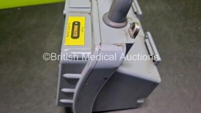 Medtronic Physio-Control Lifepak 15 12-Lead Monitor / Defibrillator *Mfd - 2010* Ref - 99577-000025, P/N - V15-2-000030 Including Pacer, Auxiliary Power, CO2, SPO2, NIBP, ECG and Printer Options (No Power Damaged / Missing Casing, Spares and Repairs) *SN - 8