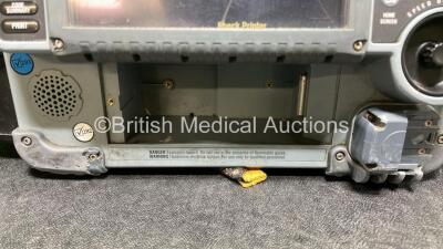 Medtronic Physio-Control 12-Lead Lifepak 15 Monitor / Defibrillator *Mfd - 2014* Ref - 99577-000656, P/N - V15-2-001003, Software Version - 3306808-007 with Pacer, CO2, SPO2, NIBP, ECG and Auxiliary Power Options and 2 x Flat Li-Ion Batteries (Powers Up a - 4