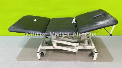 Plinth 2000 3-Section Patient Couch with Controller (Powers Up - Not Full Movement)