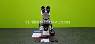 Leica DM750 Benchtop Microscope (Powers Up) with 2 x HC PLAN 10x/20 Eyepieces and 1 x HI PLAN 20x/0.40 PH 1 Optic in Box