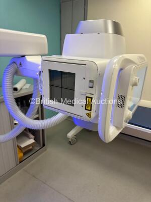 Samsung XGEO X-Ray System *Mfd - 2014* Including Upper Colum with Bucky & Original Tube, Detector, Collimator and Patient Table *SN: S020M3AD800001P* - Fully Functional System and Professionally Deinstalled *Q1076* - 17