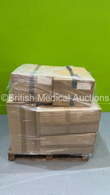 Pallet of 10 Boxes of Face Shields (Out of Date) ***RAK*** *H*