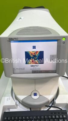 Zeiss GDxPro Scanning Laser Polarimeter Model 8000 V 1.1.1.14 on Motorized Table (Powers Up) *S/N 8000-0207* - 12