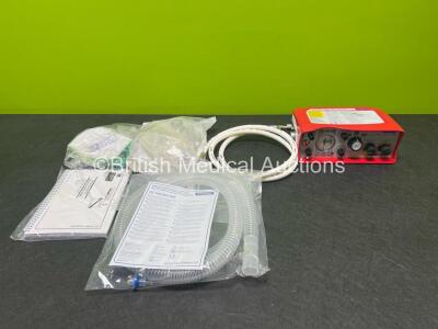 Smiths Medical ParaPAC Plus 310 Transport Ventilator MR Conditional *Mfd 2020* with 1 x Hose, 1 x Lithium Battery and Accessories in Box