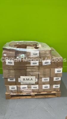 Pallet of Creightons PureTouch Hand Hygiene Gel (Out of Date) ***RAK*** *H*