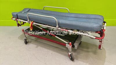 Ferno Falcon Hydraulic Ambulance Stretcher with Mattress (Hydraulics Tested Working)