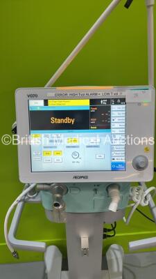 Aeonmed VG70 Ventilator Software Version 2.00, Running Hours 501h 46m with 1 x Hose on Stand *Mfd 06-2020* (Powers Up) - 3