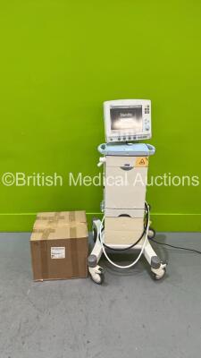 Maquet Servo-I Ventilator System Version 5.0, Total Operating Time - 87711h with Hoses, 2 x Maquet Ni-Mh Rechargeable Battery Modules and 1 x Box of Zoll Pediatric / Adult 6ft Single-Limb Wye Ventilator Circuit *Expiry Date - 28/03/2025* (Powers Up)