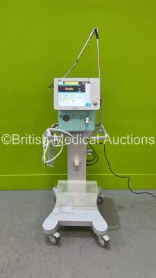 Aeonmed VG70 Ventilator *Mfd - 2020* Software Version - 2.00, Runtime Hours - 5h 17m with Hose on Stand (Powers Up)