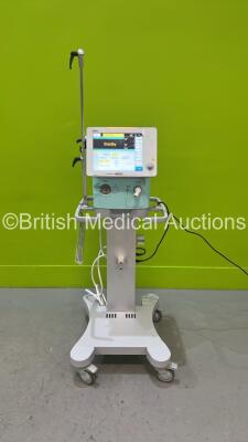 Aeonmed VG70 Ventilator *Mfd - 2020* Software Version - 2.00, Runtime Hours - 14h 4m with Hose on Stand (Powers Up)