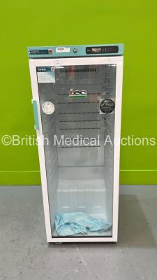 Lec Medical Fridge (Cut Power Supply) *17238 08/01*