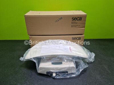 2 x Seca 385 Baby Weighing Scales *Mfd - 2021* (Like New in Box)