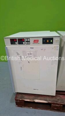 LEEC Research C02 Incubator (Powers Up) *17252* **RAK**