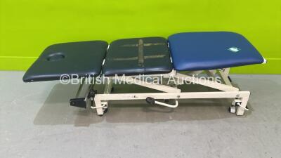 G Shaw 3-Way Hydraulic Patient Couch (Hydraulics Tested Working - Detached Cushions)