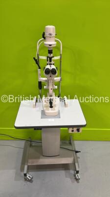 H SLM Slit Lamp MOdel SLM-2ER with Binoculars, 2 x 12,5x Eyepieces and Chin Rest on Motorized Table (Powers Up) *S/N NA* - 2