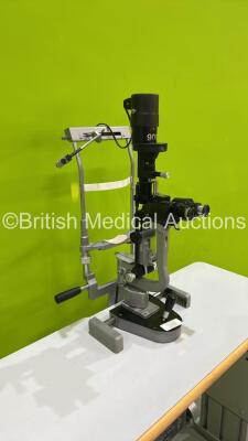 Haag Streit Bern SL 900 Slit Lamp with 2 x 10x Eyepieces and Chin Rest on Motorized Table (Powers Up with Good Bulb - Wheel Damaged - See Pictures) *S/N U90048692* - 8