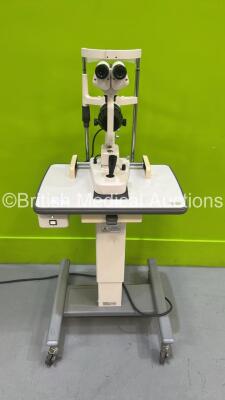 TopCon SL-4F Slit Lamp with Binoculars, 2 x 12,5x Eyepieces and Chin Rest on Hydraulic Table (Powers Up) *S/N 420105*