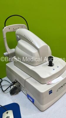 Zeiss Stratus OCT Direct Cross Sectional Imaging System (Powers Up) with PC and Monitor (HDD Removed) *S/N 3000-6749* **Mfd 2005** - 4