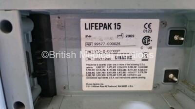 Physio-Control Lifepak 15 12-Lead Monitor / Defibrillator *Mfd 2009* Ref - 99577-000025, P/N - V15-2-000030, Software Version - 3306808-007 Including Pacer, Auxiliary Power,CO2, SpO2, NIBP, ECG and Printer Options, 4 and 6 Lead ECG Lead, SPO2 Finger Senso - 12