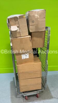 Job Lot of Consumables Including Thermo Ref 94420813 ClipTip 1250 and Vernacare Bed Pans *Cage Not Included*