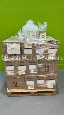 Pallet of Abbott Alinity m Integrated Reaction Units and 7 x 5L Nalgene PETG Biotainer Bottles *RAK*