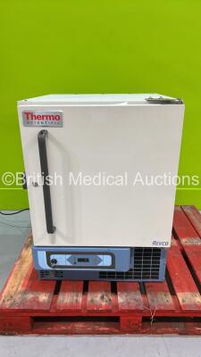 Thermo Fisher Scientific Revco Fridge with Key (Powers Up)