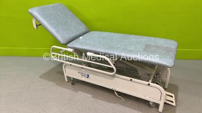 Bristol Maid Electric Patient Couch with Controller (No Power) *SN na*