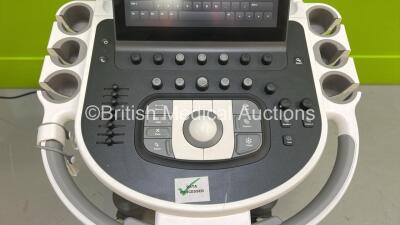 Philips Affiniti CVx Flat Screen Ultrasound Scanner Ref 795190 *S/N US323R0292* **Mfd 2023** SVC HW B.0 Software Version 9.0.5.709 (Powers Up - Mark / Scratch on Keyboard - See Pictures) *See PDF for Ultrasound Report* - 9