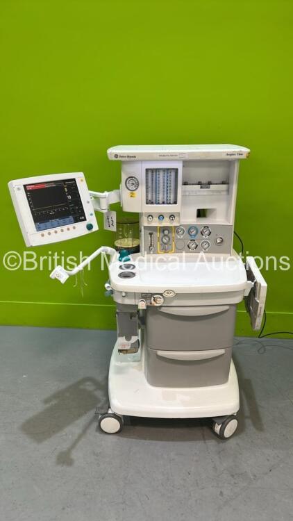 Datex-Ohmeda Aespire View Anaesthesia Machine Software Version 6.20 Bellows and Hoses (Powers Up)