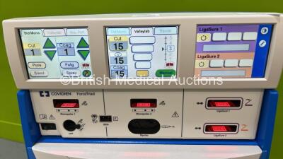 Valleylab ForceTriad Electrosurgical / Diathermy Unit Version 4.00 *Mfd 2015* on Stand (Powers Up) *GL* - 2