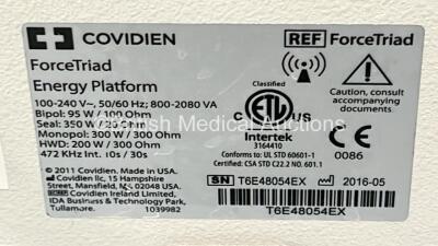 Valleylab ForceTriad Electrosurgical / Diathermy Unit Version 4.00 *Mfd 2016* with Dome Footswitch on Stand (Powers Up) *GL* - 6