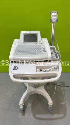 GE MAC3500 ECG Machine on Stand with ECG Leads (Powers Up) ***CI183***