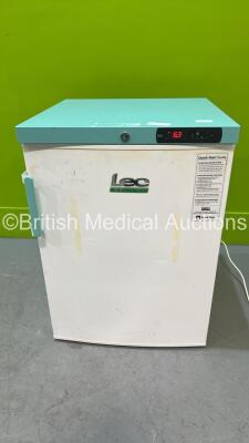 Lec Medical Lab Freezer (Powers Up)