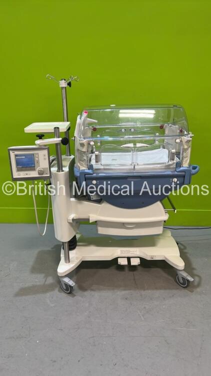 Drager Caleo Infant Incubator Version 2.11 with Mattress (Powers Up) *S/N ARZN-0045* **A/N NA**