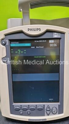 Philips Heartstart MRx Defibrillator (Powers Up) Including ECG and Printer Options with 1 x Philips M3539A Module and 1 x Philips M3538A Li-Ion Battery - 5