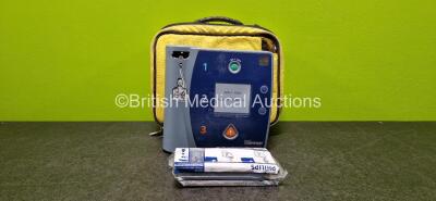 Laerdal Heartstart FR2 Defibrillator with 2 x LiMnO2 Batteries *Install Before 1 x 2023 & 1 x 2026* in Carry Case (Powers Up)