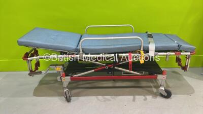 Ferno Falcon Hydraulic Ambulance Stretcher with Mattress (Hydraulics Tested Working) *S/N 003158*