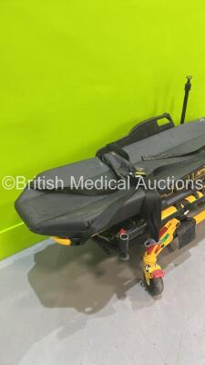 Stryker PowerPro TL Electric Ambulance Stretcher with Mattress (Unable to Power Test Due to No Battery) *S/N 170340381* - 3