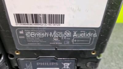 2 x Philips Heartstart FR3 Defibrillators (Both Power Up) with 2 x LiMnO2 Batteries *Install Before 2027 / 2024* **SN C15C00401 / C15C00123** - 5