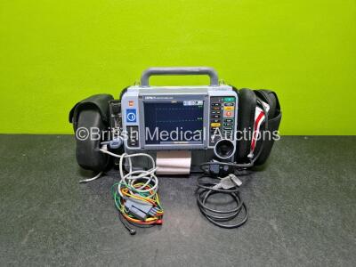 Physio-Control Lifepak 15 12-Lead Monitor / Defibrillator *Mfd 2011* Ref - 99577-000025, P/N - V15-2-000030, Software Version - 3306808-007 Including Pacer, CO2, SpO2, NIBP, ECG, Printer Options, 4/6 Lead ECG Leads and 1 x Battery (Powers Up) *SN 39477334