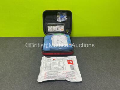 Philips Heartstart HS1 Defibrillator (Powers Up) in Case *SN A20L-04517*