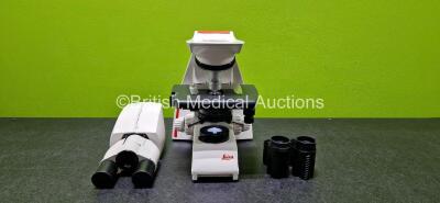 Leica DM750 Benchtop Microscope (Powers Up and Loose Casing - See Photo) with 2 x HC PLAN s 10x/20 Eyepieces and 1 x HI PLAN 20x/0.40 PH 1 Optic in Box *Pallet*