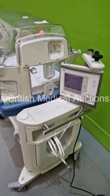 Drager Caleo Infant Incubator Version 2.11 with Mattress *Mfd - 2009* (Powers Up) *SN ASAL0036* - 3