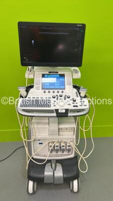 GE Logiq E9 XDClear Flat Screen Ultrasound Scanner Ref 5205000-9 *S/N 202345US6* **Mfd 2017** Software Version R6 Software Revision 1.11 with 4 x Transducers / Probe (ML6-15-D Ref 5199103 *Mfd 2015* / IC5-9-D Ref 5492351 *Mfd 2016* / 9L-D Ref 5194432 *Mfd