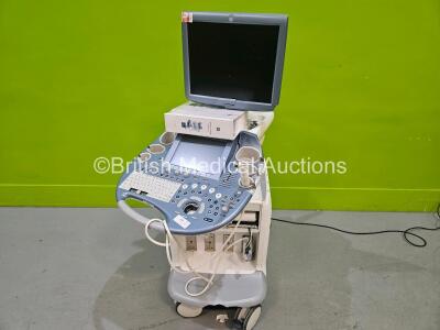 GE Voluson E8 Expert Flat Screen Ultrasound Scanner (Powers Up, Damage to Unit and Screen- See Photos) **HDD Removed* with IC5-9-D Transducer / Probe *SN D12194 / 19789YP7*