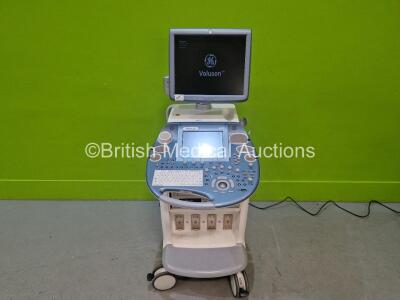 GE Voluson E8 Flat Screen Ultrasound Scanner BT 13.5 Mfd - 2014* Software Version EC250 System Software 14.0.11.1717 (Powers Up) *SN D22303*