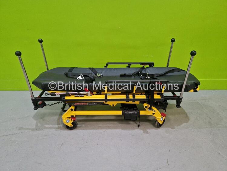 Stryker Power Pro TL Ref 6500-316-000 Electric Ambulance Stretcher with Mattress *Mfd - 2016* (Powers Up with Stock Battery Stock Battery Not Included) *SN 160739410*